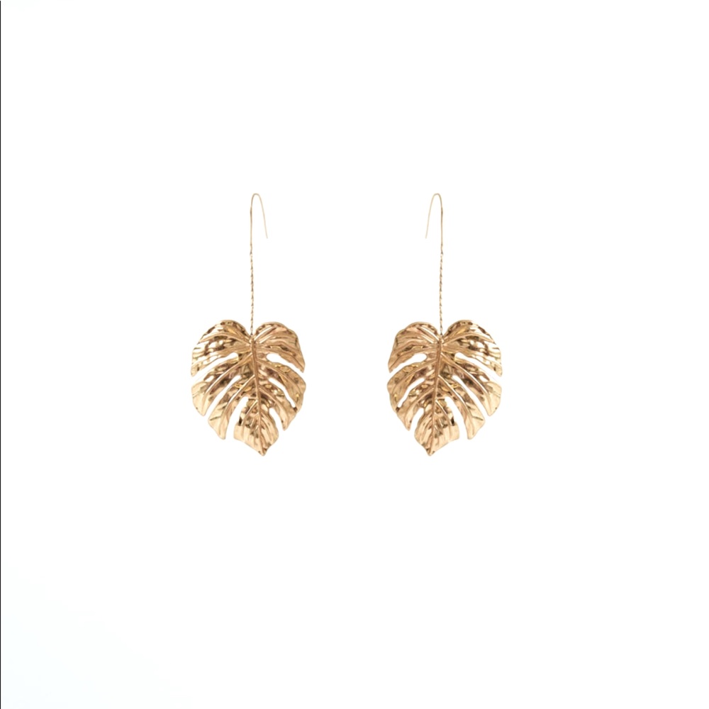 Zara Leaf Earrings
